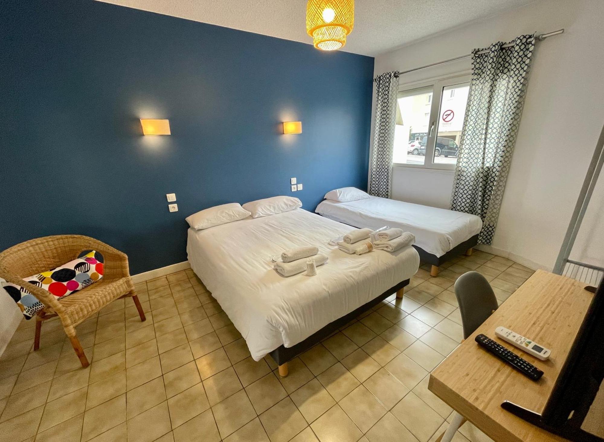 Amerique Hotel Palavas - Piscine - Plage Eksteriør bilde