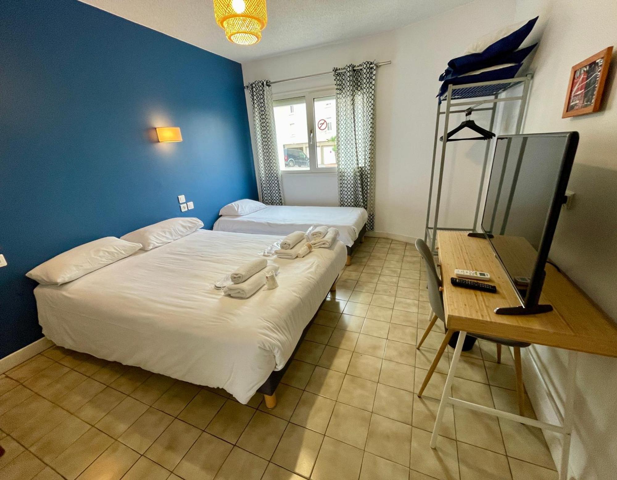 Amerique Hotel Palavas - Piscine - Plage Eksteriør bilde